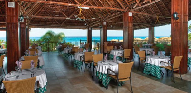 Hôtel Breezes Bella Costa