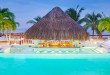 Hôtel Couples Swept Away